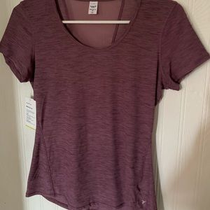 💥NWT💥 Old Navy Active Top